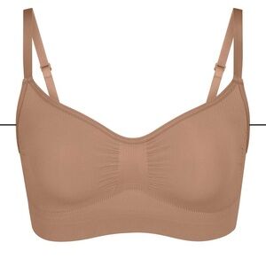 SKIMS Seamless Sculpt Bralette